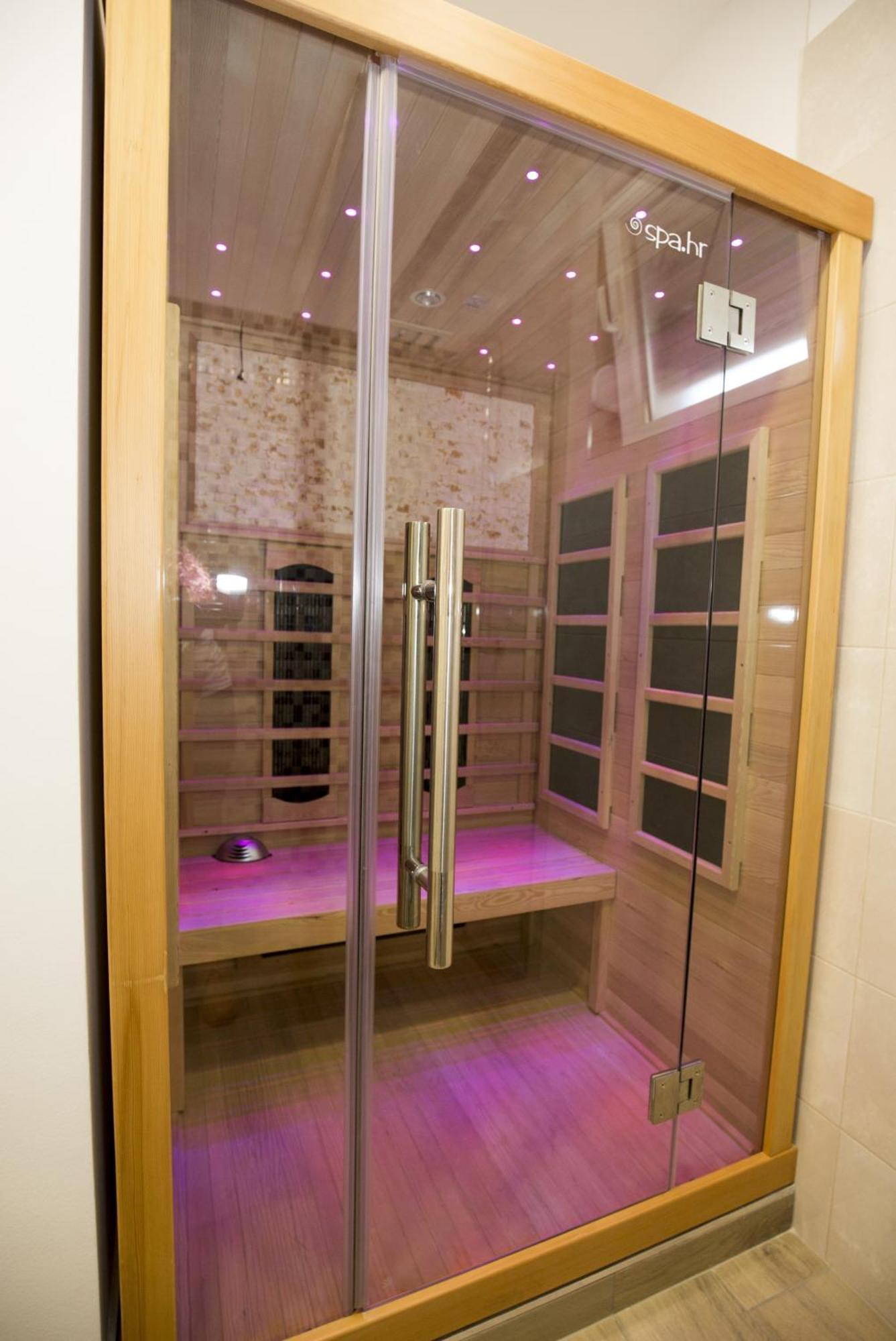 Holiday Home Eb With Heated Pool Gata Extérieur photo